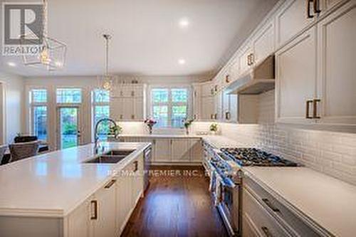 23 Grace Lake Court, Vaughan (Kleinburg), ON - Indoor Photo Showing Kitchen With Double Sink With Upgraded Kitchen