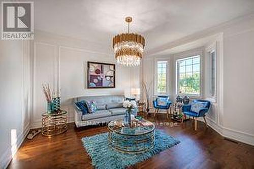 23 Grace Lake Court, Vaughan (Kleinburg), ON - Indoor Photo Showing Living Room