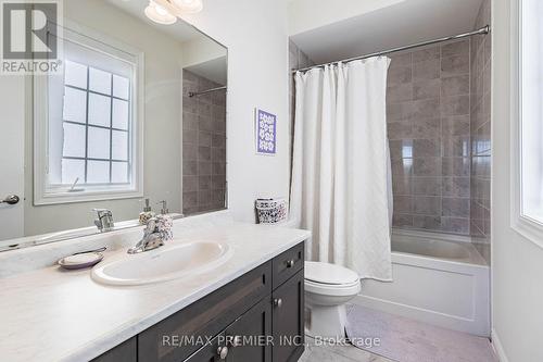 23 Grace Lake Court, Vaughan, ON - Indoor Photo Showing Bathroom