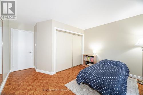 17 Mandalane Drive, Bradford West Gwillimbury, ON - Indoor Photo Showing Bedroom