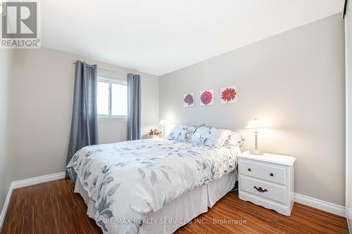 42 Jefferson Road, Brampton (Northgate), ON - Indoor Photo Showing Bedroom