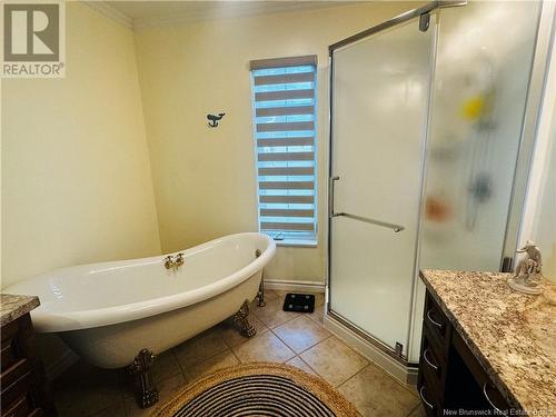 50 Allee Du Motel, Petit-Rocher, NB - Indoor Photo Showing Bathroom