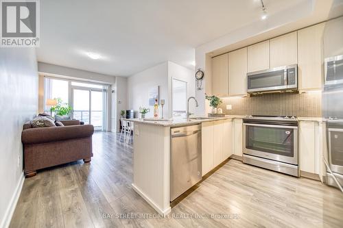 611 - 4633 Glen Erin Drive, Mississauga, ON - Indoor Photo Showing Kitchen