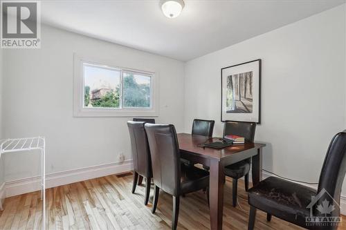 Main level dining room - could be converted into a 2nd bedroom - 247 First Avenue, Ottawa, ON - Indoor Photo Showing Dining Room