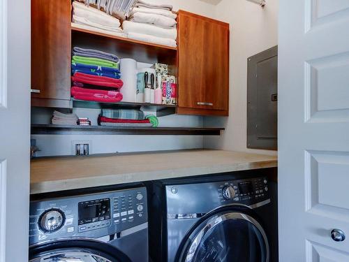 Laundry room - 2-270 Rue Anne-Hébert, Saint-Basile-Le-Grand, QC - Indoor Photo Showing Laundry Room