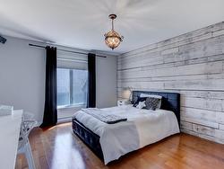 Master bedroom - 