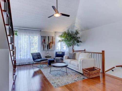 Living room - 2-270 Rue Anne-Hébert, Saint-Basile-Le-Grand, QC - Indoor Photo Showing Other Room