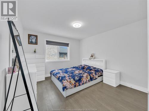 1541 Clearwater Avenue, Windsor, ON - Indoor Photo Showing Bedroom