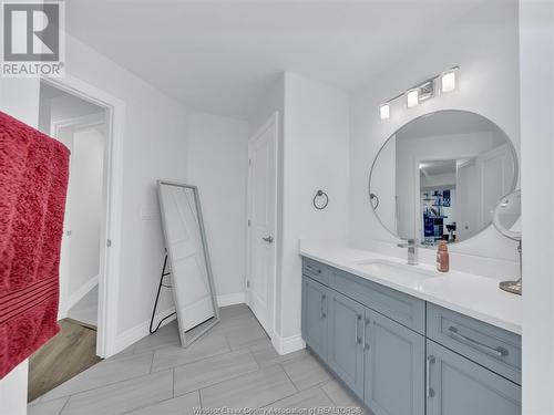 1541 Clearwater Avenue, Windsor, ON - Indoor Photo Showing Bathroom