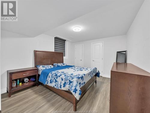 1541 Clearwater Avenue, Windsor, ON - Indoor Photo Showing Bedroom