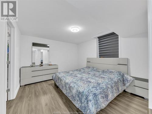 1541 Clearwater Avenue, Windsor, ON - Indoor Photo Showing Bedroom