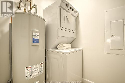 207 Brock Unit# 208, Amherstburg, ON - Indoor Photo Showing Laundry Room