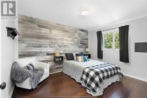 225 Golfview Drive, Amherstburg, ON - Indoor Photo Showing Bedroom