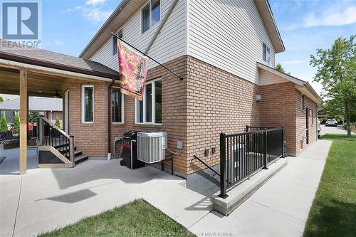 225 Golfview Drive, Amherstburg, ON - Outdoor With Deck Patio Veranda With Exterior