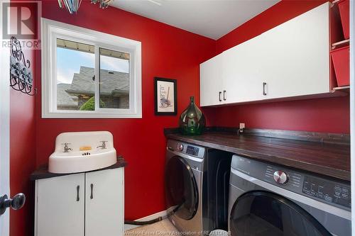 225 Golfview Drive, Amherstburg, ON - Indoor Photo Showing Laundry Room