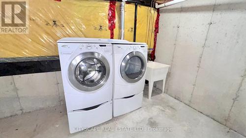 133 Braddock Private, Ottawa (Nepean), ON - Indoor Photo Showing Laundry Room