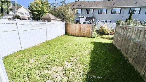 133 Braddock Private, Ottawa (Nepean), ON - Outdoor