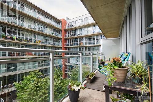 BALCONY | 21 ft. x 4 ft., access via living room - 354 Gladstone Avenue Unit#502, Ottawa, ON - Outdoor With Balcony