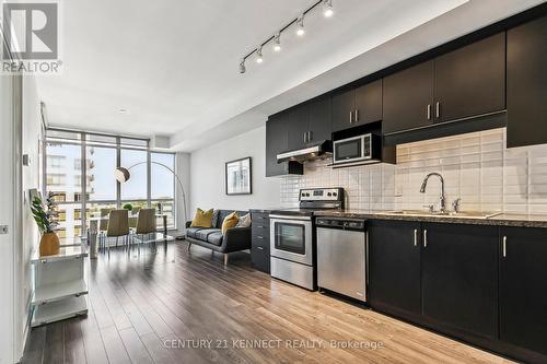 1202 - 99 South Town Centre Boulevard, Markham (Unionville), ON - Indoor Photo Showing Kitchen With Stainless Steel Kitchen