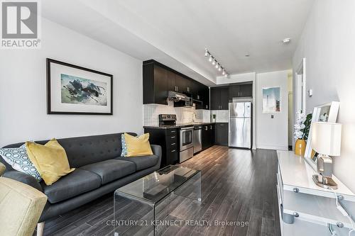 1202 - 99 South Town Centre Boulevard, Markham (Unionville), ON - Indoor Photo Showing Living Room