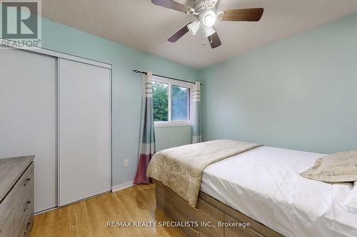 66 Mccleave Crescent, Brampton, ON - Indoor Photo Showing Bedroom