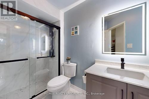 66 Mccleave Crescent, Brampton (Fletcher'S West), ON - Indoor Photo Showing Bathroom