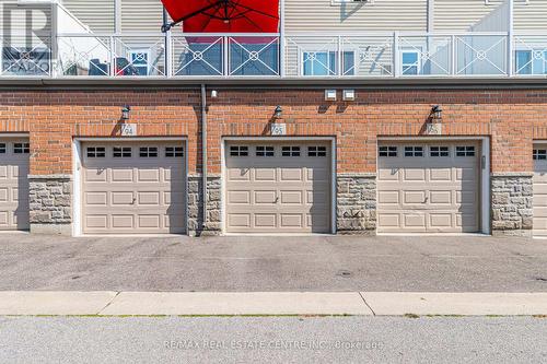 95 - 1380 Costigan Road, Milton, ON - Outdoor