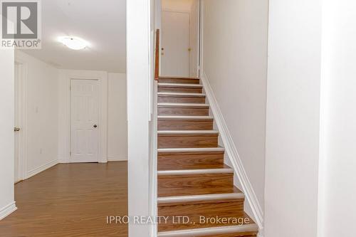 7156 Village Walk, Mississauga, ON - Indoor Photo Showing Other Room