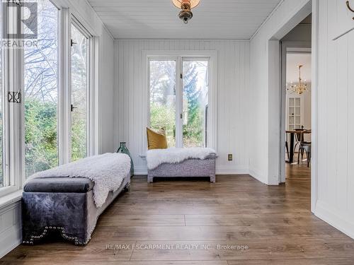 804 Shadeland Avenue, Burlington (Lasalle), ON - Indoor Photo Showing Bedroom