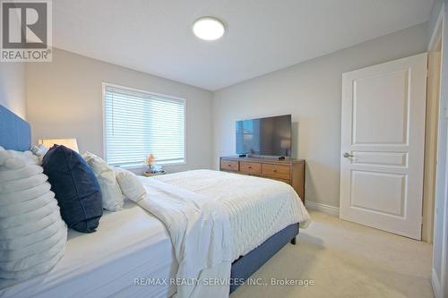 4 - 2563 Sixth Line, Oakville, ON - Indoor Photo Showing Bedroom