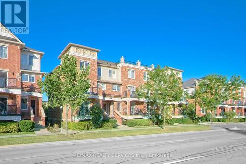 4 - 2563 Sixth Line, Oakville, ON - Outdoor With Balcony With Facade