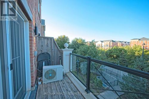 4 - 2563 Sixth Line, Oakville, ON - Outdoor With Balcony