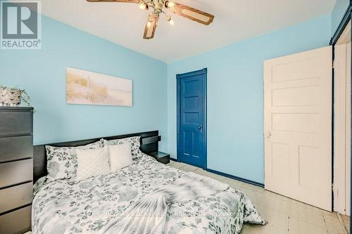 22 Niagara Street, Hamilton, ON - Indoor Photo Showing Bedroom