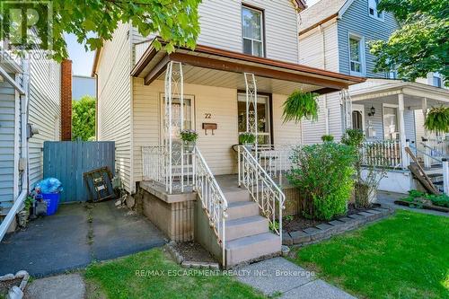 22 Niagara Street, Hamilton (Industrial Sector), ON - Outdoor With Deck Patio Veranda