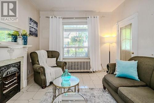 22 Niagara Street, Hamilton, ON - Indoor Photo Showing Living Room With Fireplace