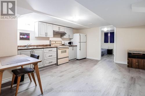 43 Valerie Drive, St. Catharines, ON - Indoor Photo Showing Kitchen With Double Sink