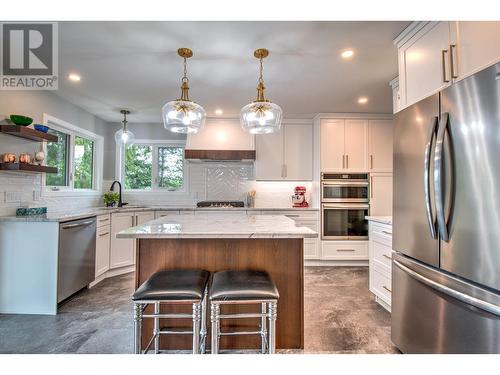 12311 Husband Road, Coldstream, BC - Indoor Photo Showing Kitchen With Upgraded Kitchen