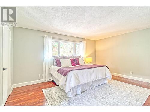 12311 Husband Road, Coldstream, BC - Indoor Photo Showing Bedroom