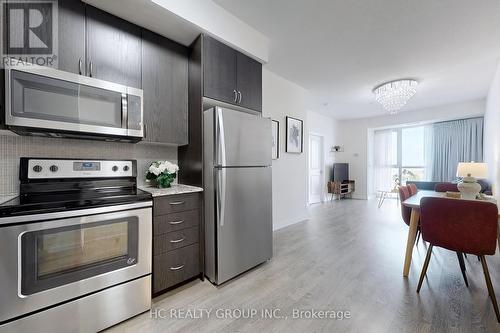 707 - 9560 Markham Road, Markham (Wismer), ON - Indoor Photo Showing Kitchen With Stainless Steel Kitchen