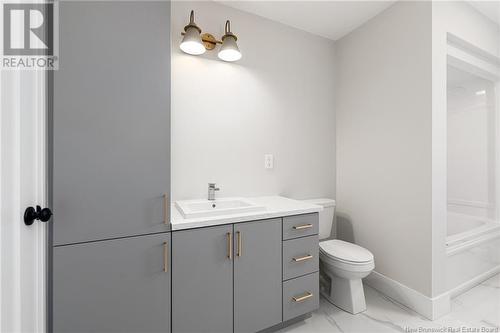 148 Teaberry Avenue, Moncton, NB - Indoor Photo Showing Bathroom