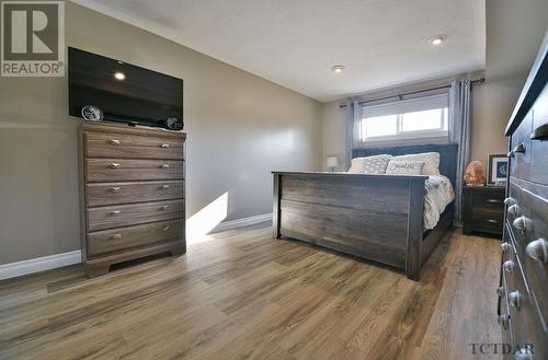 336 Government Rd S, Timmins, ON - Indoor Photo Showing Bedroom