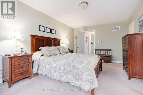 34 Loyalist Court, Barrie, ON - Indoor Photo Showing Bedroom