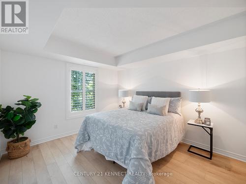 209 - 1470 Bishops Gate, Oakville (Glen Abbey), ON - Indoor Photo Showing Bedroom