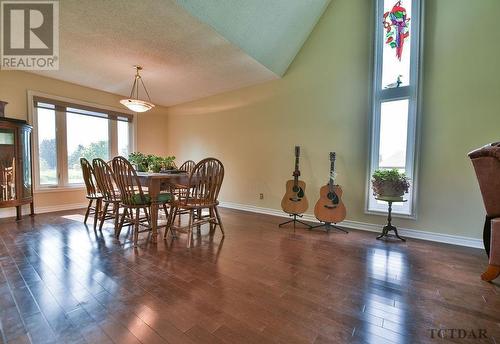 113 Daniel Cres, Timmins, ON - Indoor Photo Showing Dining Room