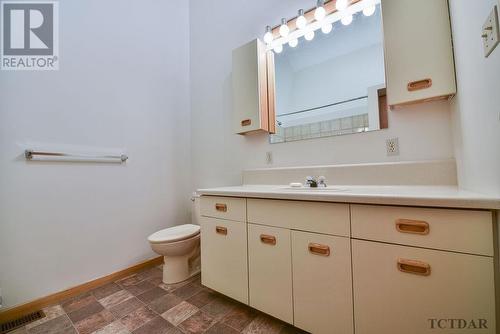 113 Daniel Crescent, Timmins (Main Area), ON - Indoor Photo Showing Bathroom