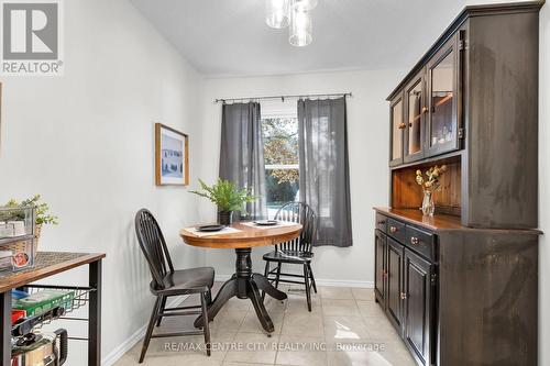 125 - 1247 Huron Street, London, ON - Indoor Photo Showing Dining Room