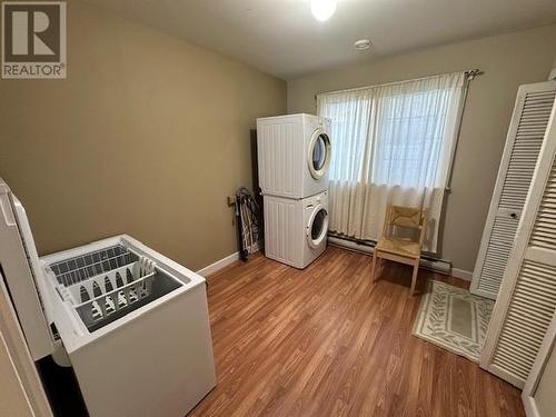 2 Rocky Lane, Bristols Hope, NL - Indoor Photo Showing Laundry Room