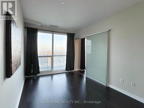 4804 - 386 Yonge Street, Toronto, ON - Indoor Photo Showing Other Room