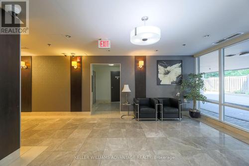 512 - 801 Sheppard Avenue W, Toronto (Clanton Park), ON - Indoor Photo Showing Other Room