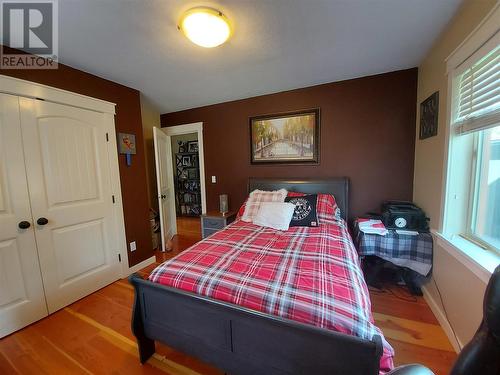 212 Falcon Avenue, Vernon, BC - Indoor Photo Showing Bedroom